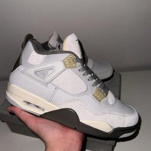Air Jordan 4 Retro SE Craft Photon Dust